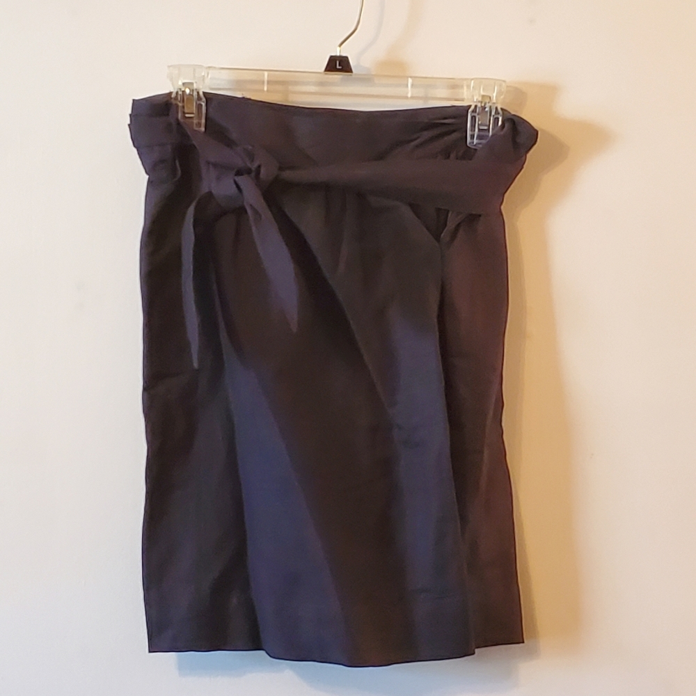 Black skirt